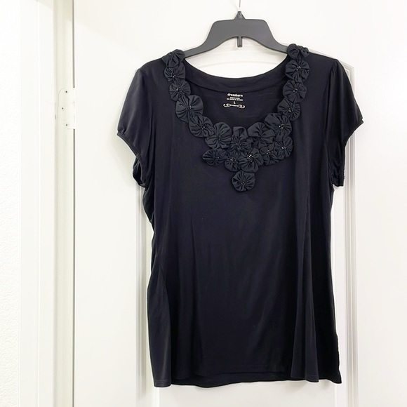 Dress Barn black floral top - Picture 1 of 3